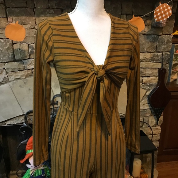 Derek Heart Striped Long Sleeve Jumpsuit Small - Picture 2 of 5